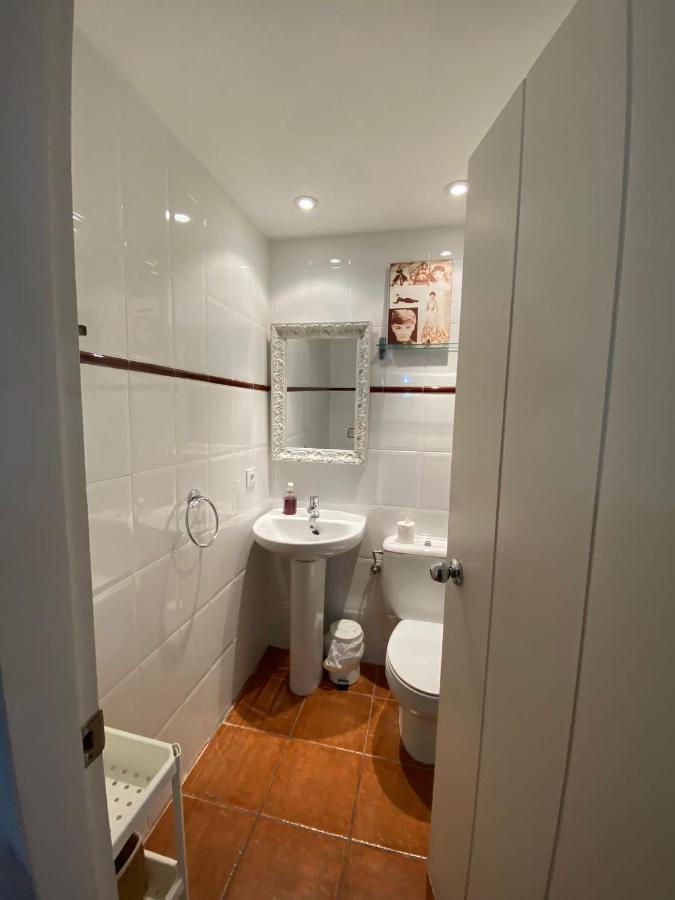 Habitacion Centrica Con Aire Acondicionado Bano Privado Nevera Cadaqués Zewnętrze zdjęcie