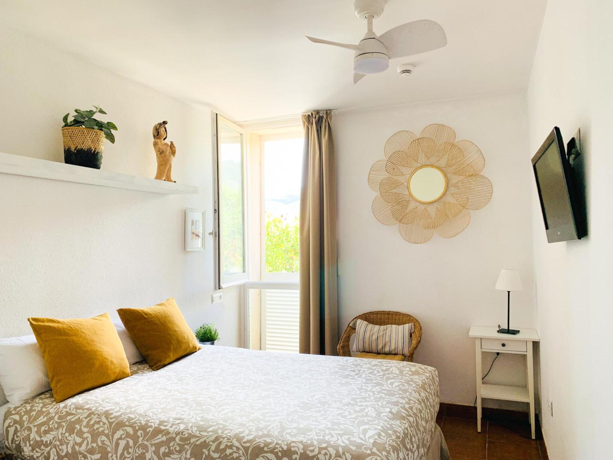 Habitacion Centrica Con Aire Acondicionado Bano Privado Nevera Cadaqués Zewnętrze zdjęcie