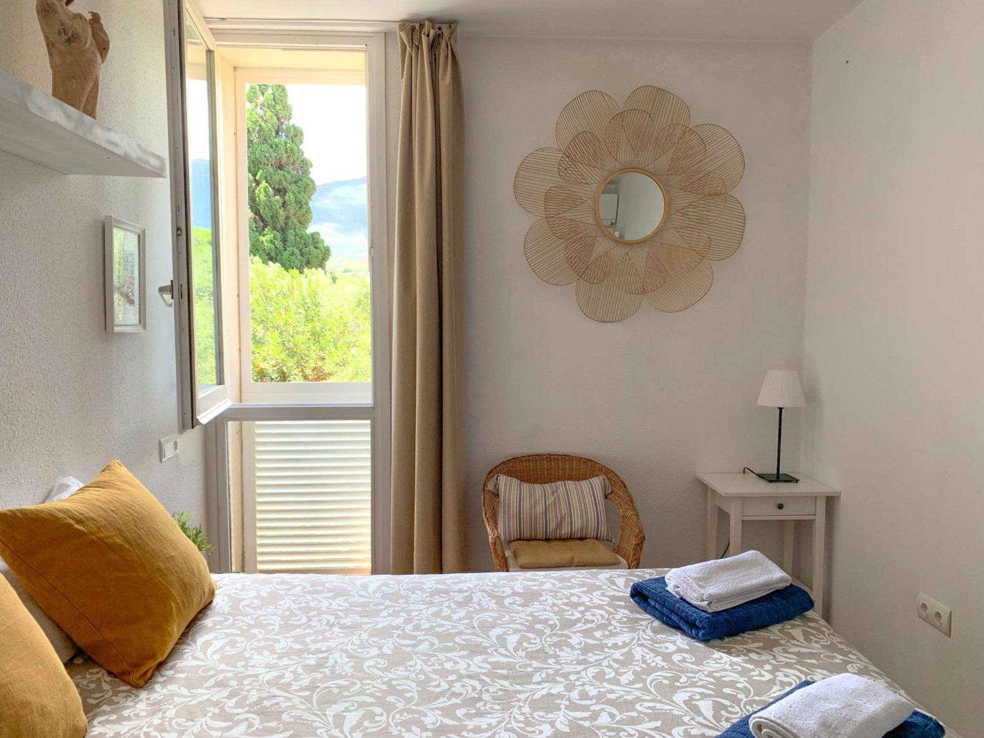 Habitacion Centrica Con Aire Acondicionado Bano Privado Nevera Cadaqués Zewnętrze zdjęcie
